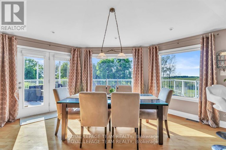28963477/5705-lombardy-drive/osgoode/ottawa/ontario/K0A2W0_11