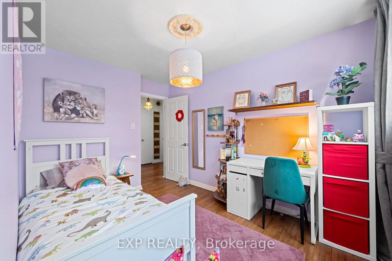 29199241/26-leeming-drive/crystal-beach/ottawa/ontario/K2H5P7_16