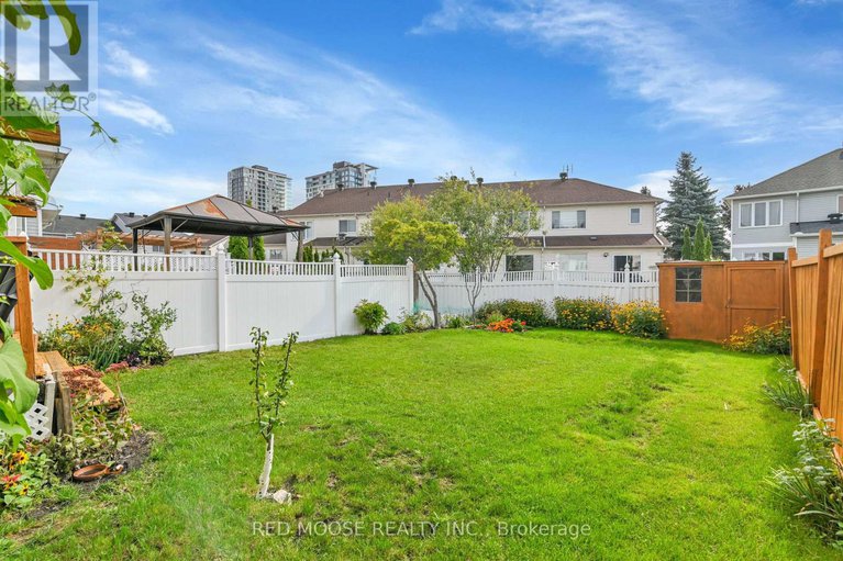 28925510/4569-ogilvie-walk-crescent/carson-grove/ottawa/ontario/K1J1G5_15