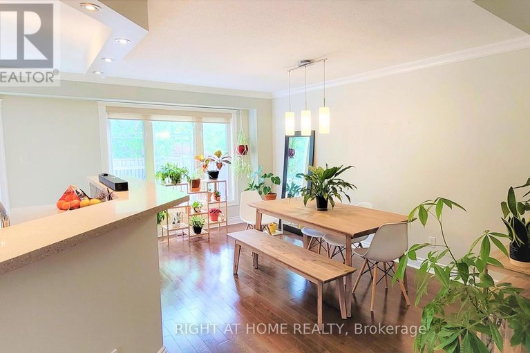 28858841/542-aberfoyle-circle/morgans-grantsouth-march/ottawa/ontario/K2K3R2_6