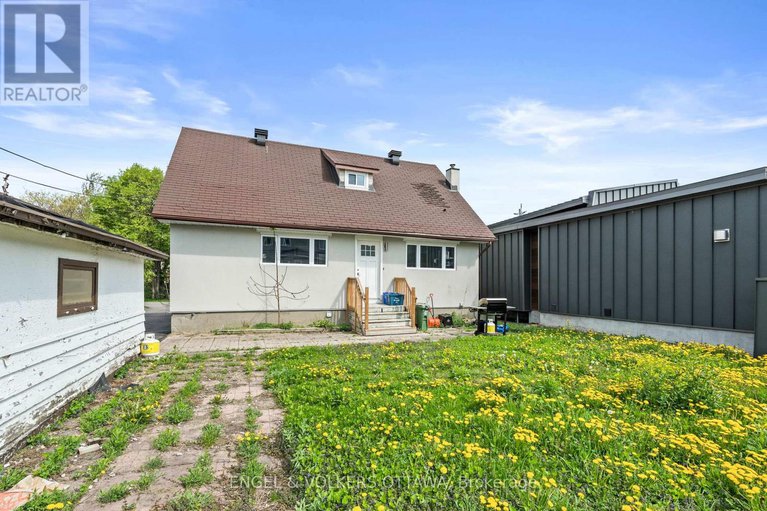 28350616/1372-ridgedale-street/emerald-woodssawmill-creek/ottawa/ontario/K1T1C5_34