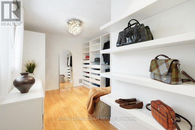 29633667/28-holitman-drive/knollsbrook/ottawa/ontario/K2J2A9_21