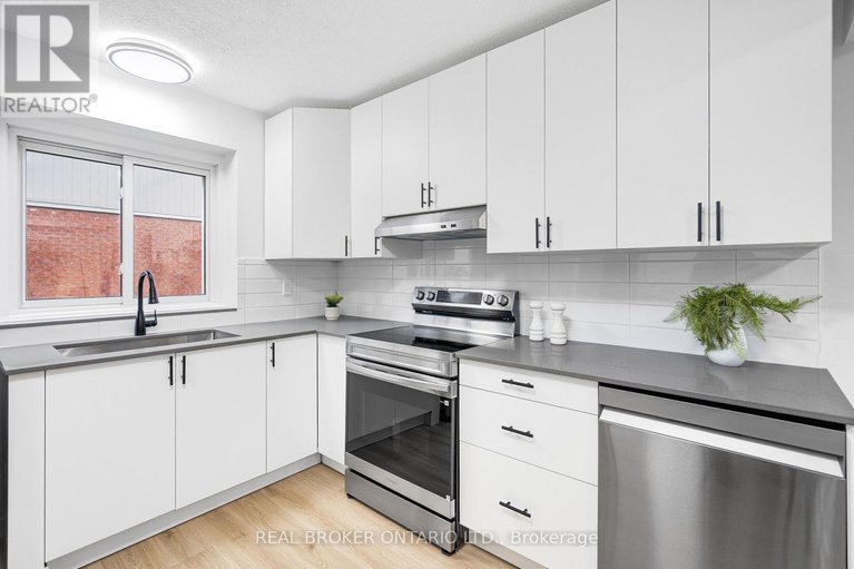 29575712/c-477-moodie-drive/arbeatha-park/ottawa/ontario/K2H8T7_18