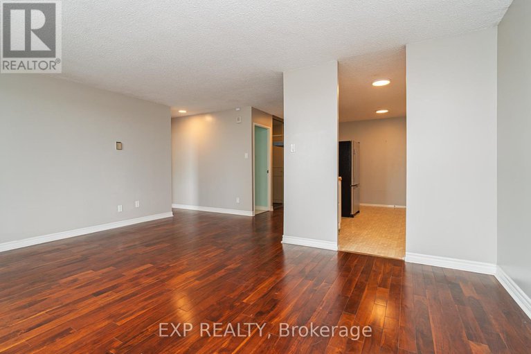 28569382/809-1785-frobisher-lane/riverview-park/ottawa/ontario/K1G3T7_6