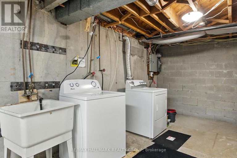 28828000/756-cummings-avenue/castle-heightsrideau-high/ottawa/ontario/K1K2L1_23