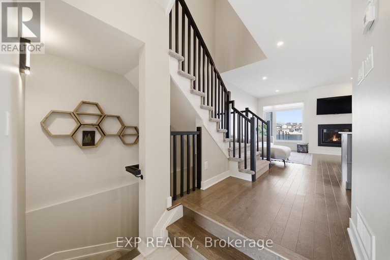 29527495/177-longworth-avenue/leitrim/ottawa/ontario/K1T0T2_26