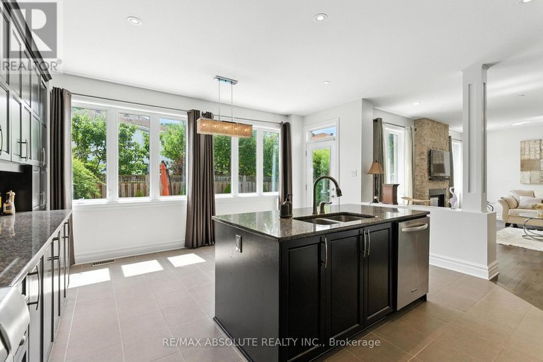 28641840/17-rutherglen-terrace/morgans-grantsouth-march/ottawa/ontario/K2K3A5_17