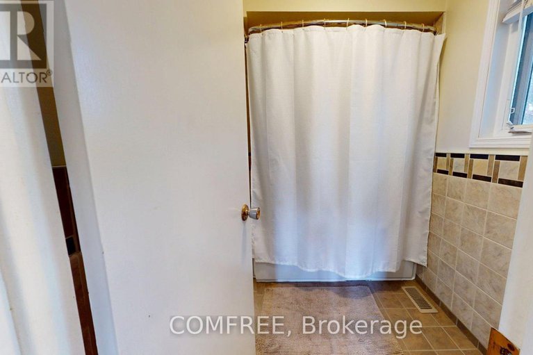 28675414/204-grace-avenue/village-of-russell/russell/ontario/K4R1B4_9