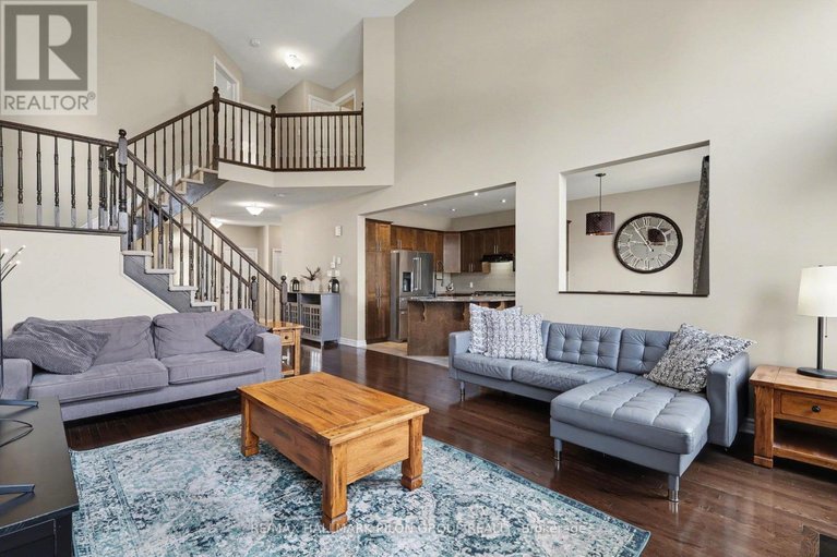 29653953/865-contour-street/mer-bleuebradley-estatesanderson-park/ottawa/ontario/K1W0G6_3