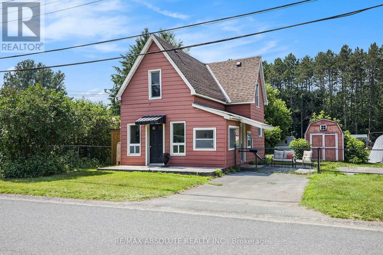 28557338/10-neilson-street/mcnabbraeside-twps/mcnabbraeside/ontario/K7S3G2_4