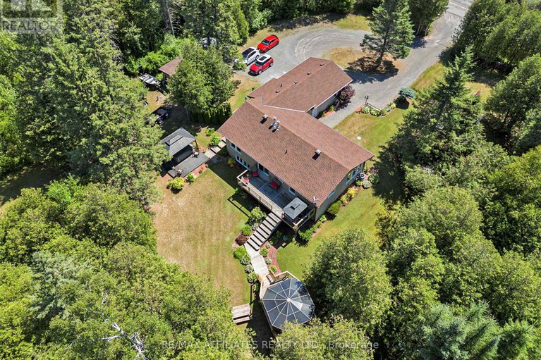 28652635/8185-jock-trail/goulbourn-twp-from-franktown-rdsouth-to-rideau/ottawa/ontario/K0A2Z0_45