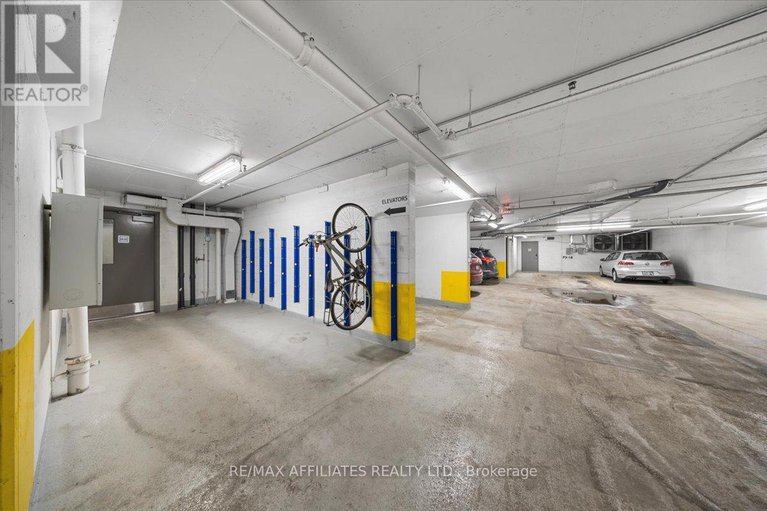 28450553/303-238-besserer-street/sandy-hill/ottawa/ontario/K1N6B1_28