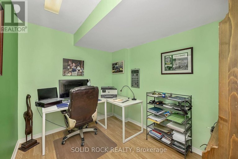 29611590/2-newborough-crescent/barrhaven-east/ottawa/ontario/K2G6A2_23