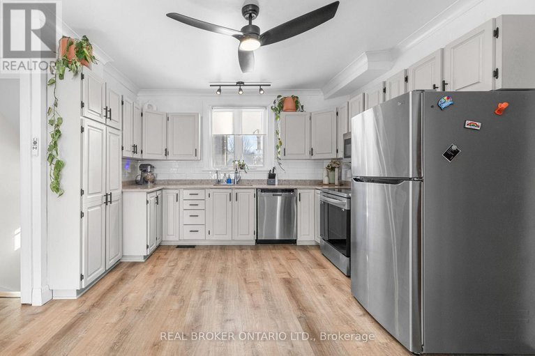 29175532/11505-queen-street/north-dundas-mountain-twp/north-dundas/ontario/K0E1J0_6