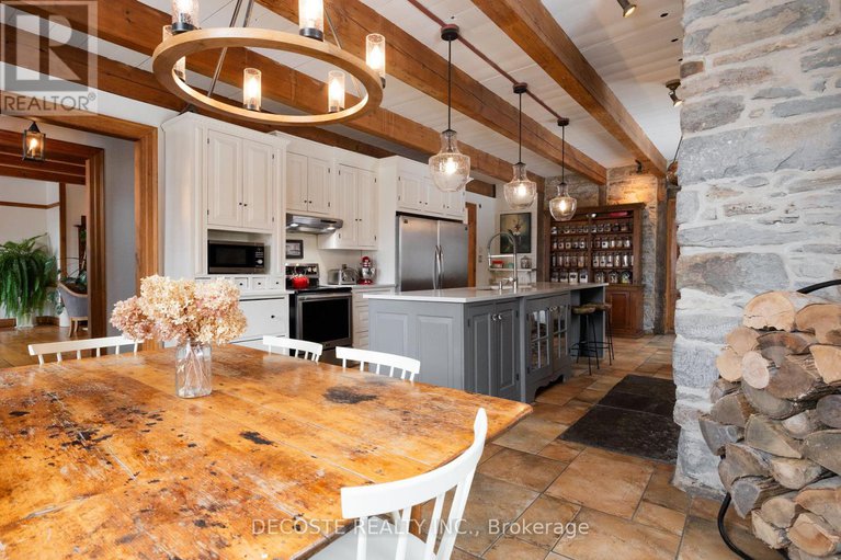 29396698/21831-conc-2-road/south-glengarry-lancaster-twp/south-glengarry/ontario/K0C1E0_10