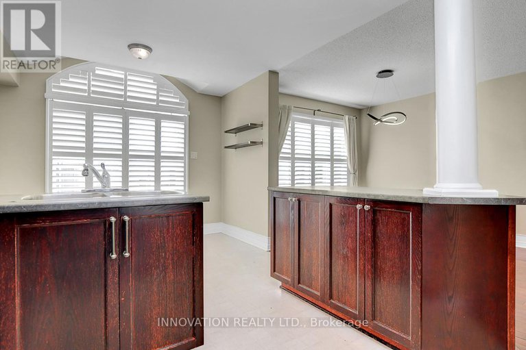 28994209/5-ipswich-terrace/morgans-grantsouth-march/ottawa/ontario/K2K3K4_8