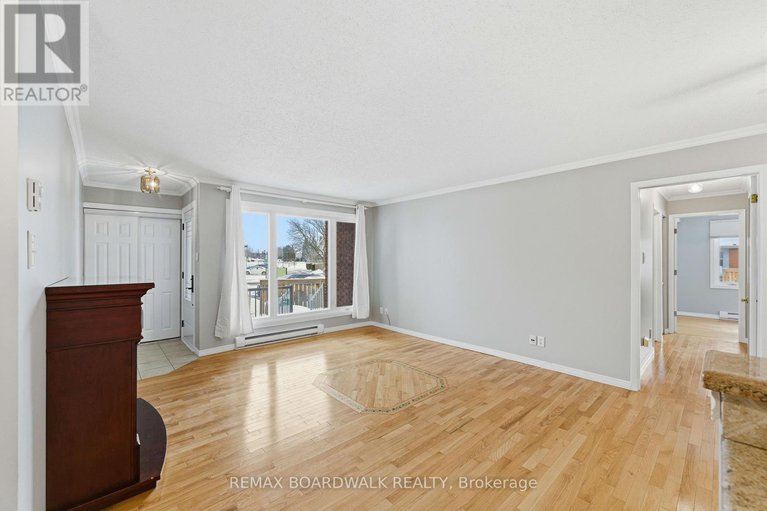 29224107/106-1760-cabaret-lane/fallingbrookpineridge/ottawa/ontario/K4A2H1_8