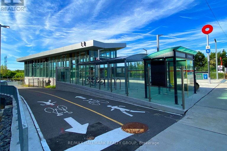 29420201/208-555-anand-private/riverside-park-south/ottawa/ontario/K1V2R7_38