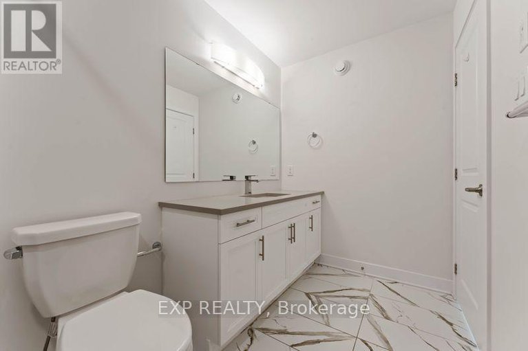 29130653/796-solarium-avenue/riverside-southgloucester-glen/ottawa/ontario/K4M0N7_33