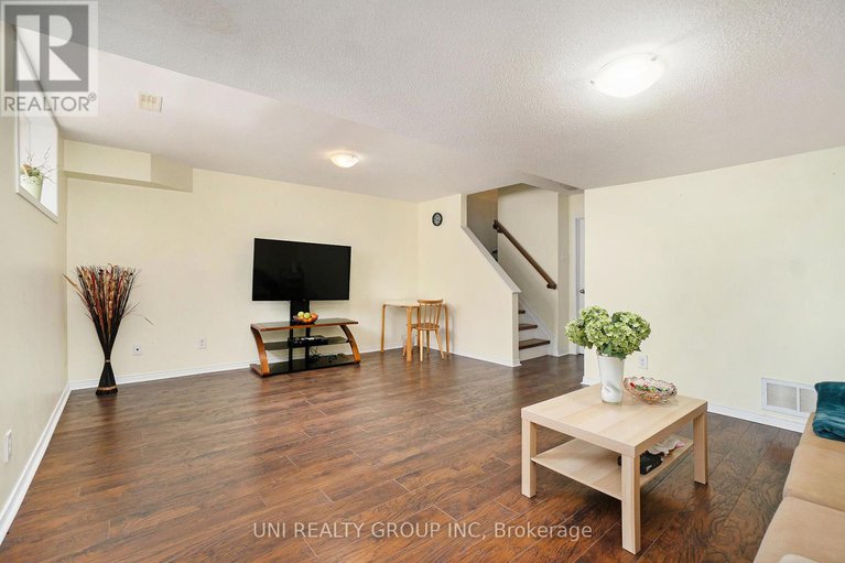 28595135/80-chesapeake-crescent/cedargrovefraserdale/ottawa/ontario/K2J0L5_27