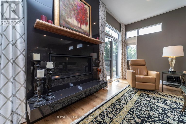 28679095/51-aylen-avenue/woodroffe/ottawa/ontario/K2A3P6_12