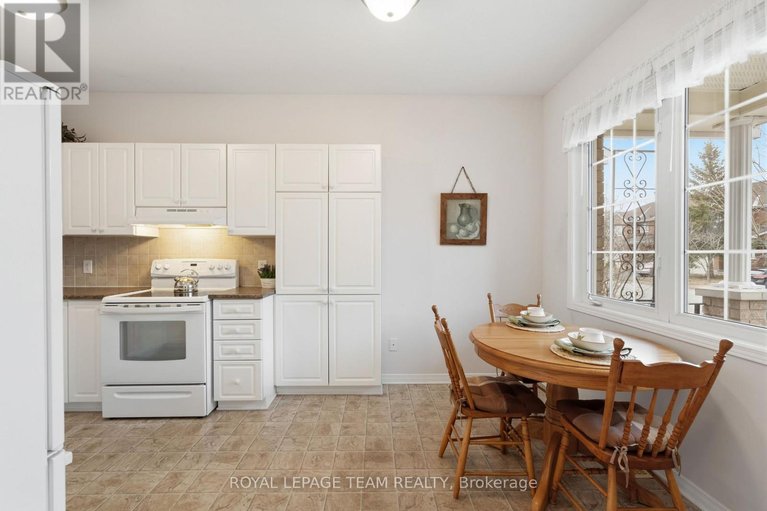 29564239/145-stedman-street/blossom-parkkemp-parkfindlay-creek/ottawa/ontario/K1T0B5_8