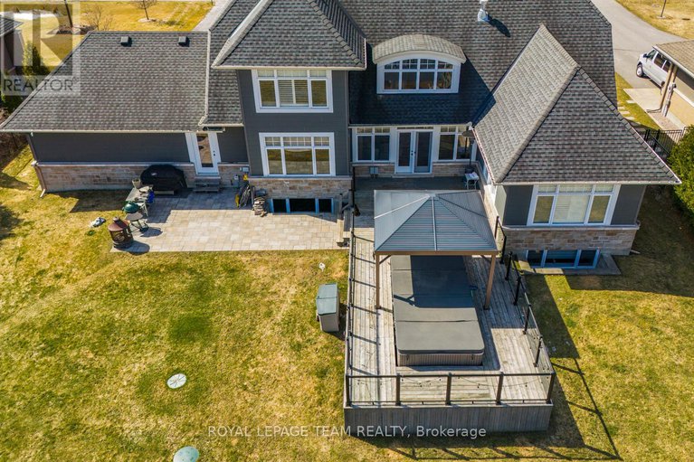 28933926/213-cabrelle-place-e/manotick-village-manotick-estates/ottawa/ontario/K4M0A9_44