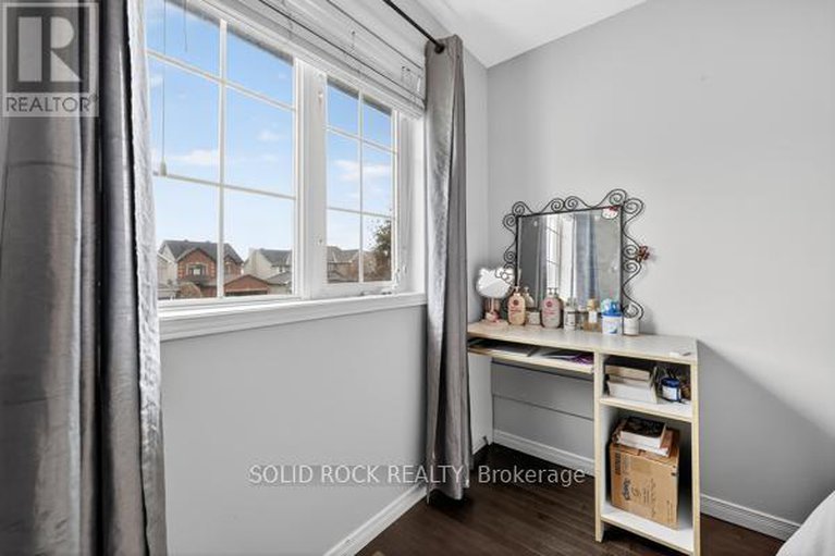 29078373/23-oriska-way-n/longfields/ottawa/ontario/K2J4N7_22