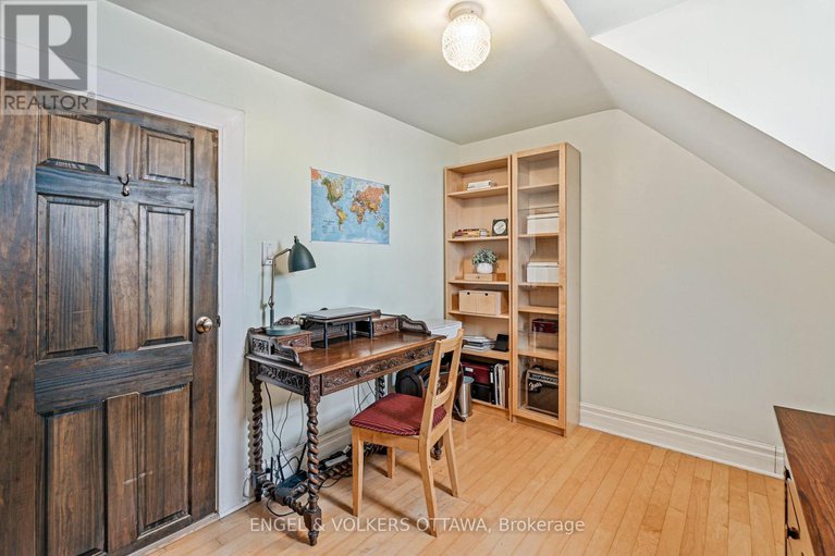 29306612/477-booth-street/west-centre-town/ottawa/ontario/K1R7L1_23