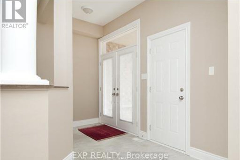 28390179/6793-breanna-cardill-street/greely/ottawa/ontario/K4P0C3_2
