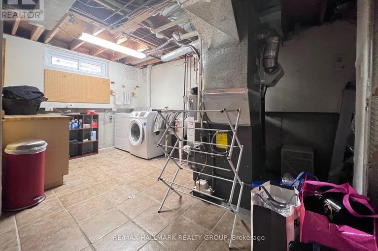 28748697/4-cadence-gate/bridlewood/ottawa/ontario/K2M1G9_24