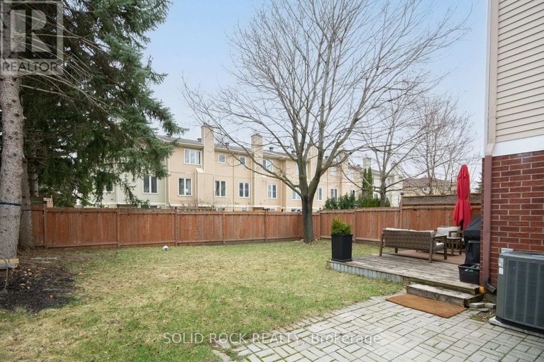 28302487/5-weybridge-drive/cedargrovefraserdale/ottawa/ontario/K2J4A1_37