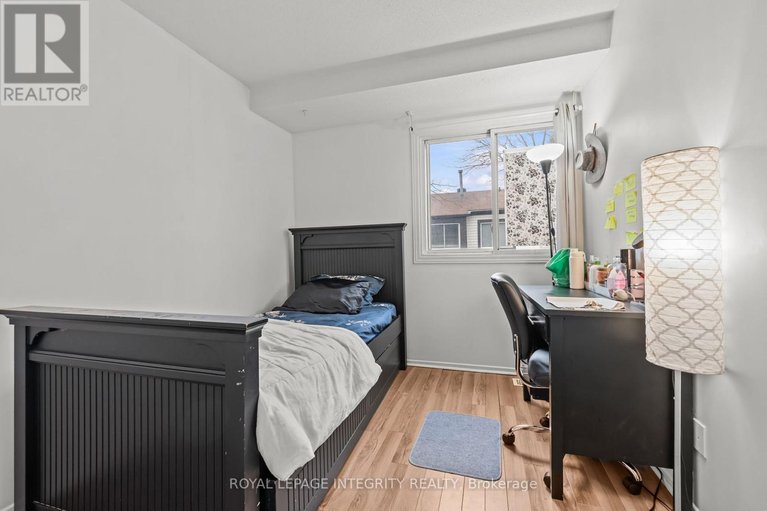 29632019/3565-aladdin-lane/blossom-parkkemp-parkfindlay-creek/ottawa/ontario/K1T1E1_21