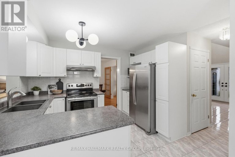 29593387/1144-ambercrest-street/carson-grove/ottawa/ontario/K1J1A9_14