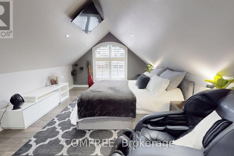 29132949/70-wilderness-way/stittsville-north/ottawa/ontario/K2S2E3_15