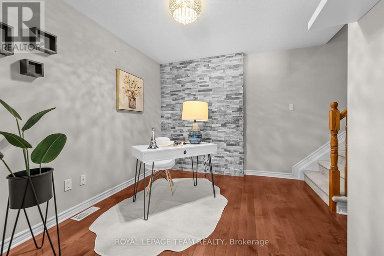 29563472/92-stockholm-private/riverside-southgloucester-glen/ottawa/ontario/K4M0G9_3