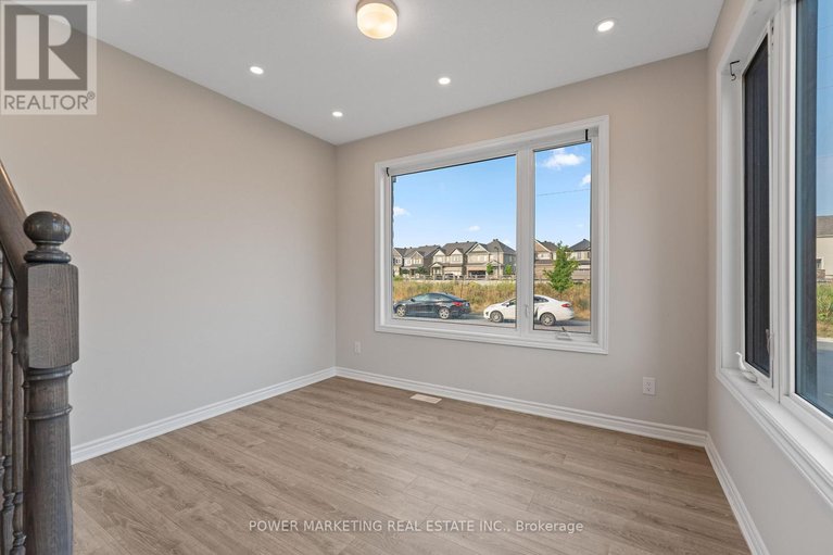 28752375/701-megrez-way/half-moon-bay/ottawa/ontario/K2J6S9_7