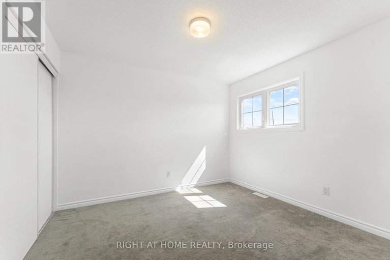 28857821/47-mudminnow-crescent/avalon-west/ottawa/ontario/K4A5H9_37