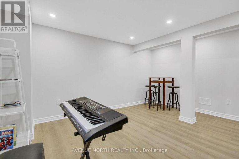 28890647/4772-abbott-street-e/emerald-meadowstrailwest/ottawa/ontario/K2V0L4_39