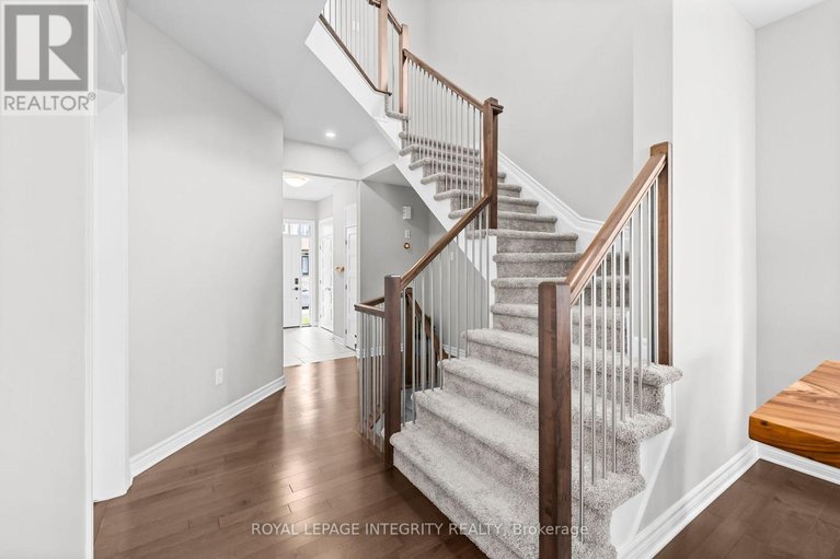 29642319/821-indica-street/stittsville-north/ottawa/ontario/K2S2J8_19