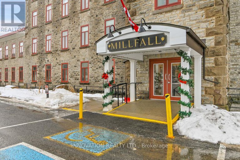 29247495/319-1-rosamond-street-e/almonte/mississippi-mills/ontario/K0A1A0_3