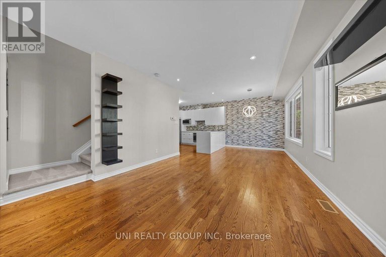28615554/1253-shillington-avenue/carlington/ottawa/ontario/K1Z8A1_6