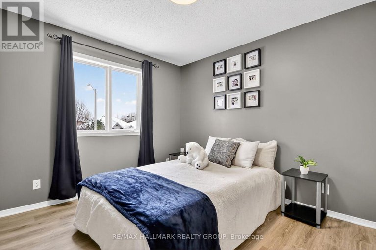 29279134/355-west-ridge-drive/stittsville-south/ottawa/ontario/K2S2G8_20