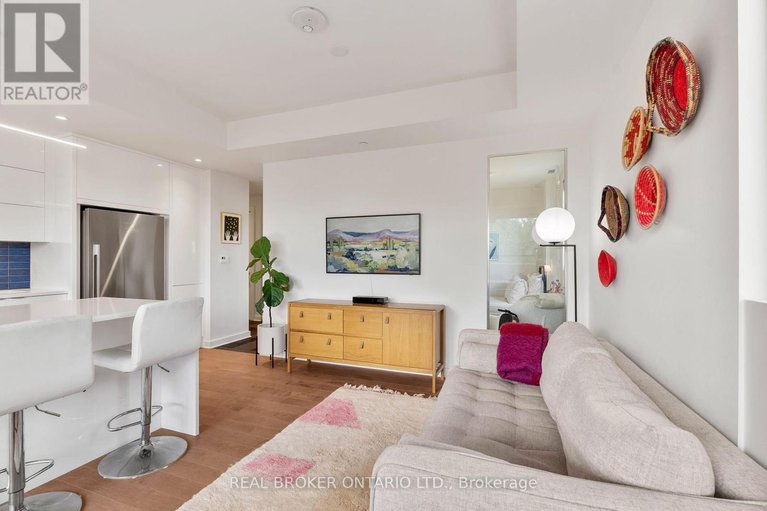 28664198/307-135-barrette-street/vanier/ottawa/ontario/K1L7Z9_20