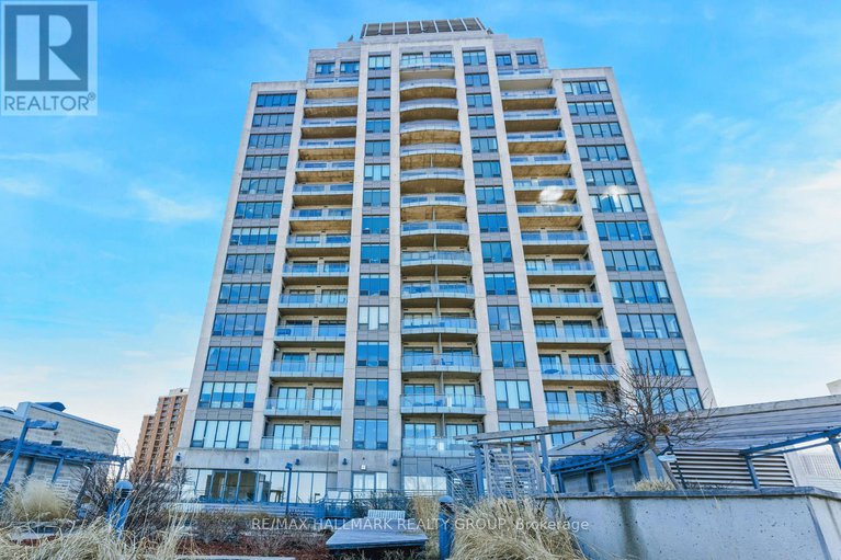 1404 - 90 George Street
