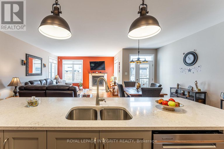 28726773/258-rue-de-letang-street/town-of-rockland/clarence-rockland/ontario/K4K0K1_17