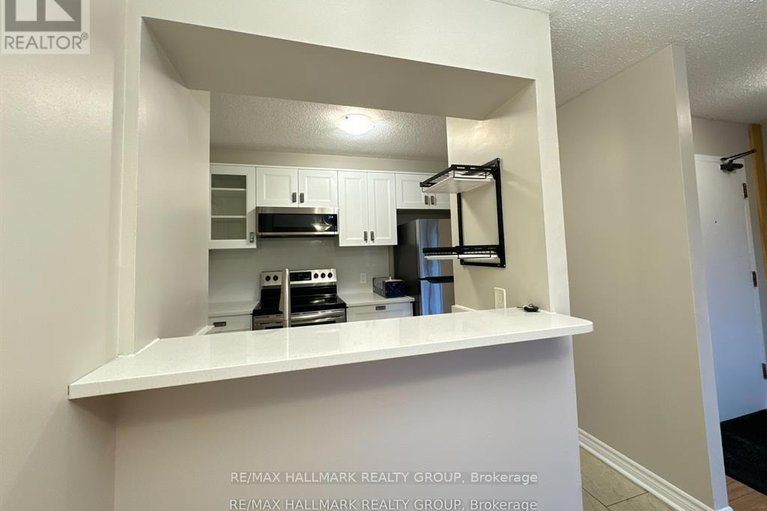 29578392/104-191-parkdale-avenue/mechanicsville/ottawa/ontario/K1Y1E8_8