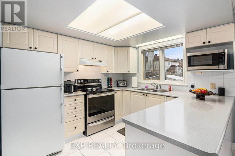 29088431/7-forestglade-crescent/hunt-club-park/ottawa/ontario/K1G5X3_11