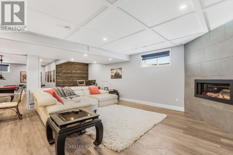 28399629/42-granite-street/clarencerockland-twp/clarence-rockland/ontario/K4K0H8_26