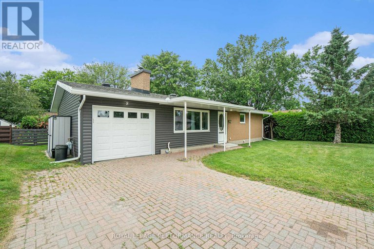 28532553/8-newgale-street/crystal-beach/ottawa/ontario/K2H5R3_3